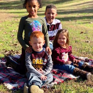 Meet your Posher, Kelly